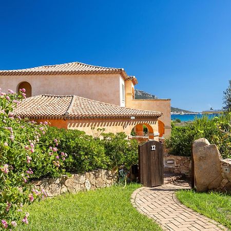 Le Perle Di Golfo Aranci Villa Bagian luar foto