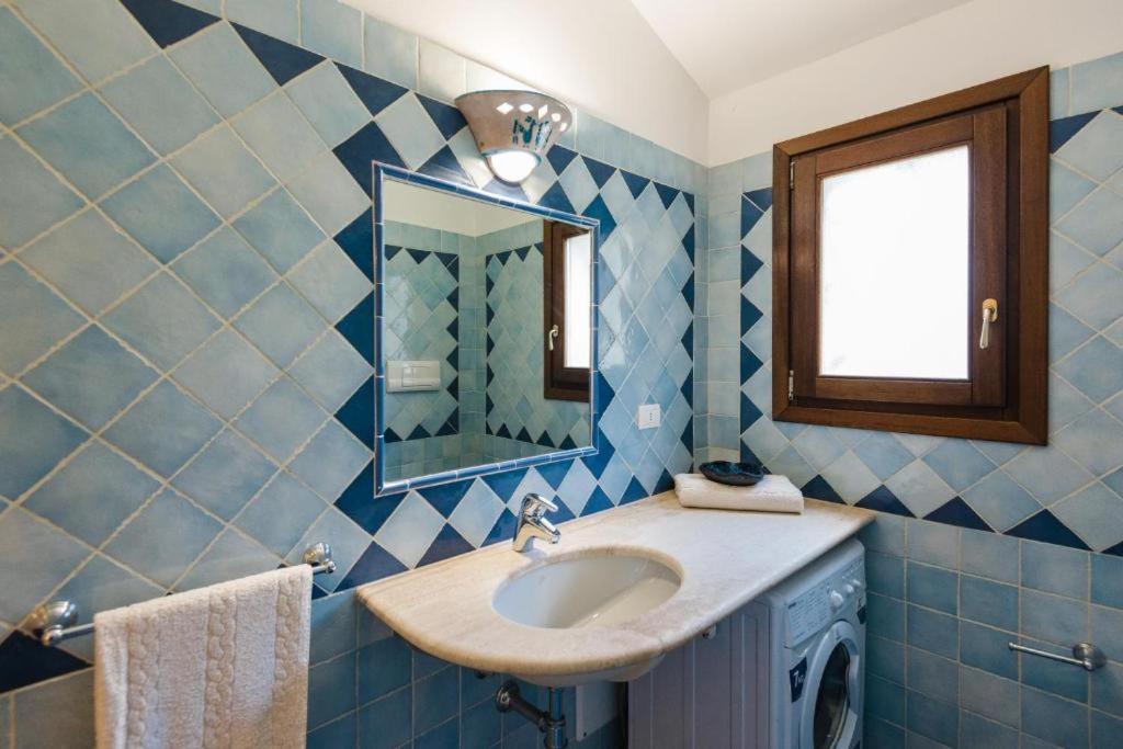 Le Perle Di Golfo Aranci Villa Bagian luar foto