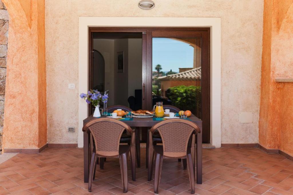 Le Perle Di Golfo Aranci Villa Bagian luar foto