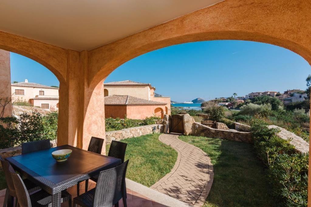 Le Perle Di Golfo Aranci Villa Bagian luar foto