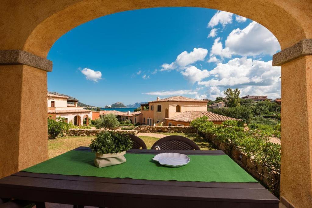 Le Perle Di Golfo Aranci Villa Bagian luar foto