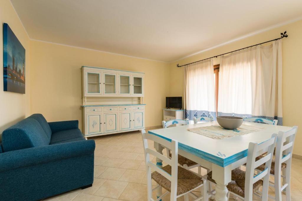 Le Perle Di Golfo Aranci Villa Bagian luar foto