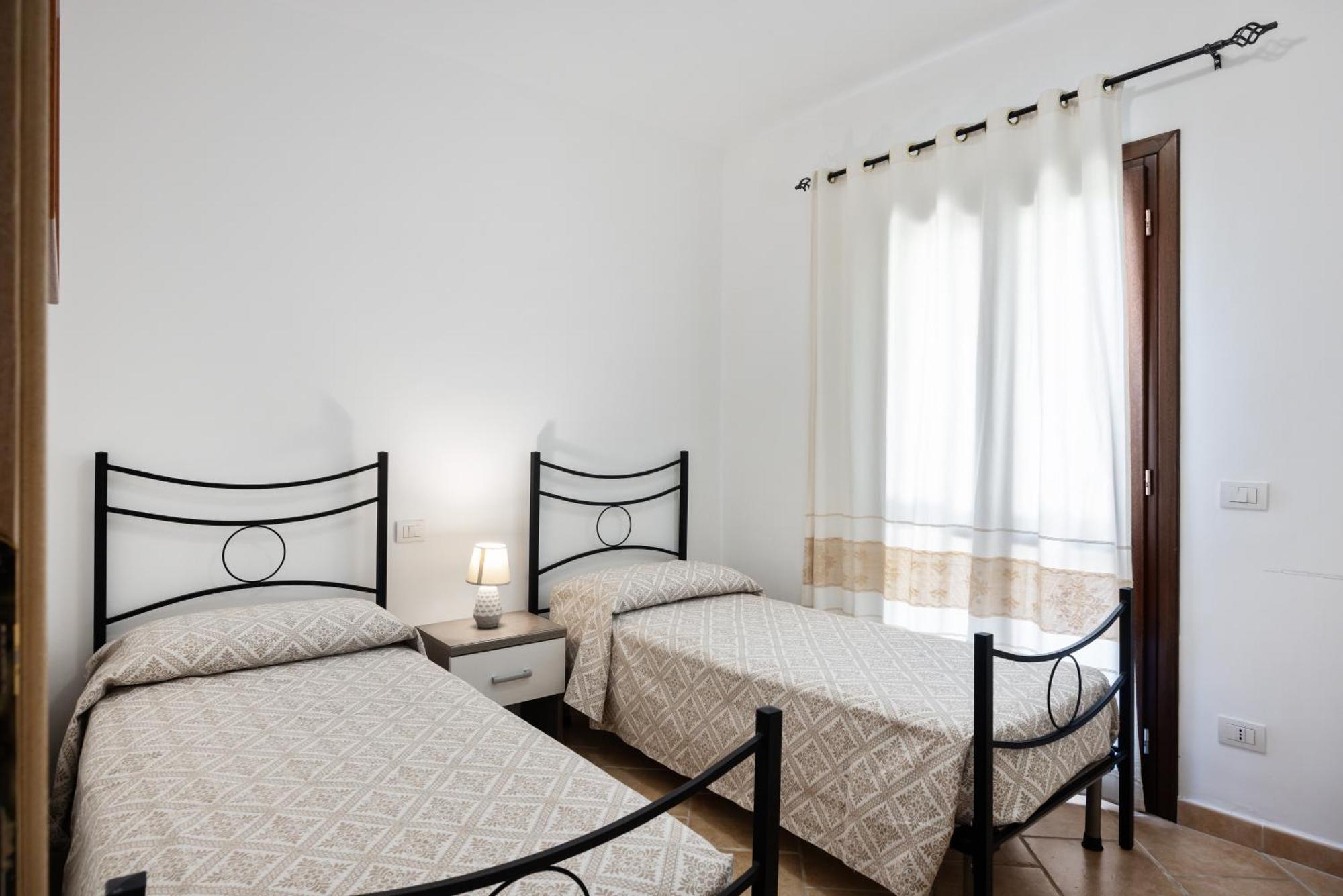 Le Perle Di Golfo Aranci Villa Bagian luar foto